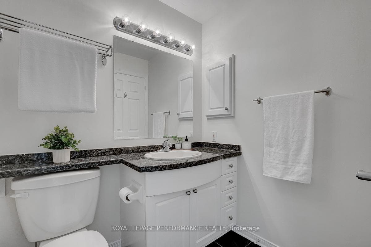 38 Metropole Private Unit 1101 photo 23