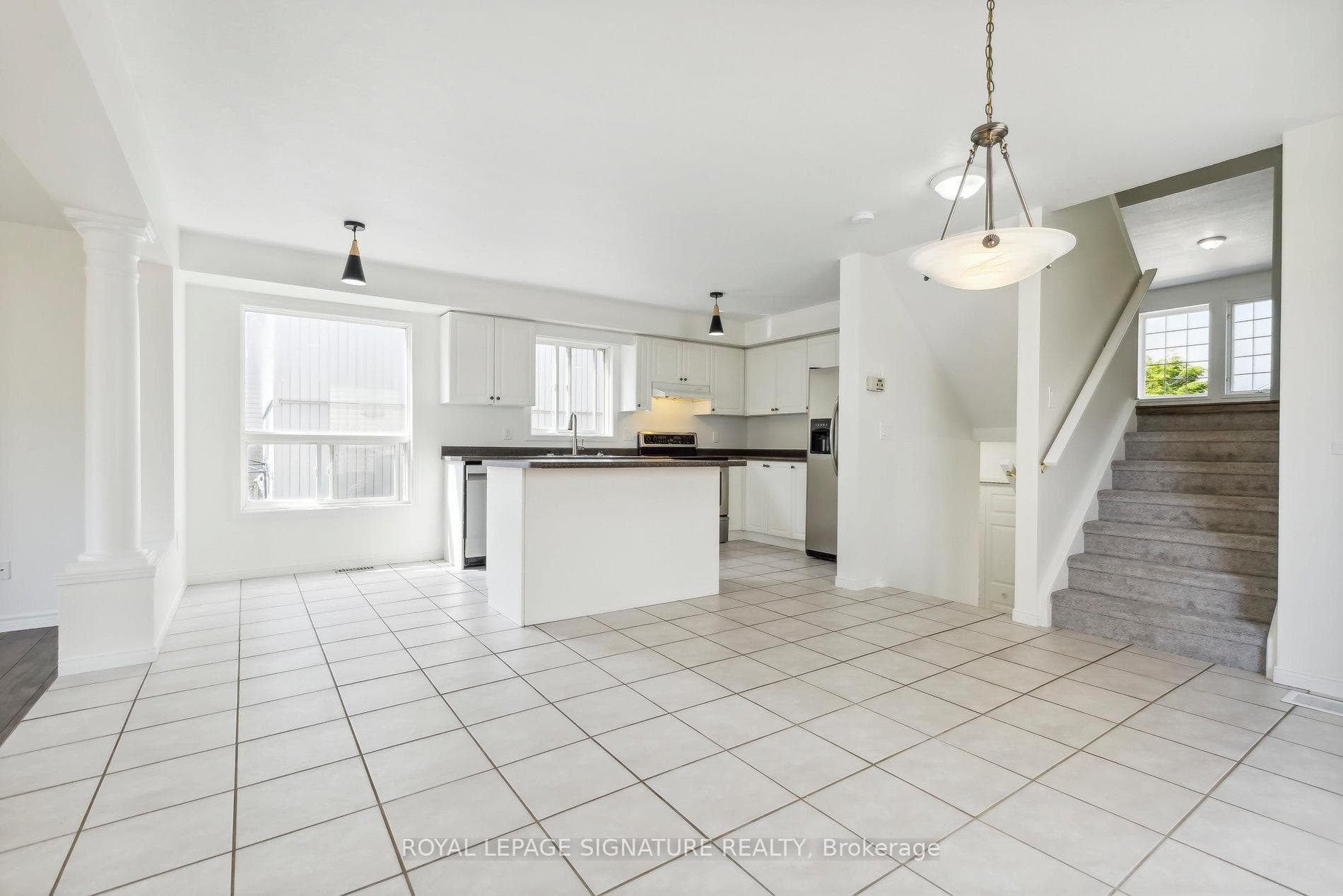 11 Lardner Street photo 6