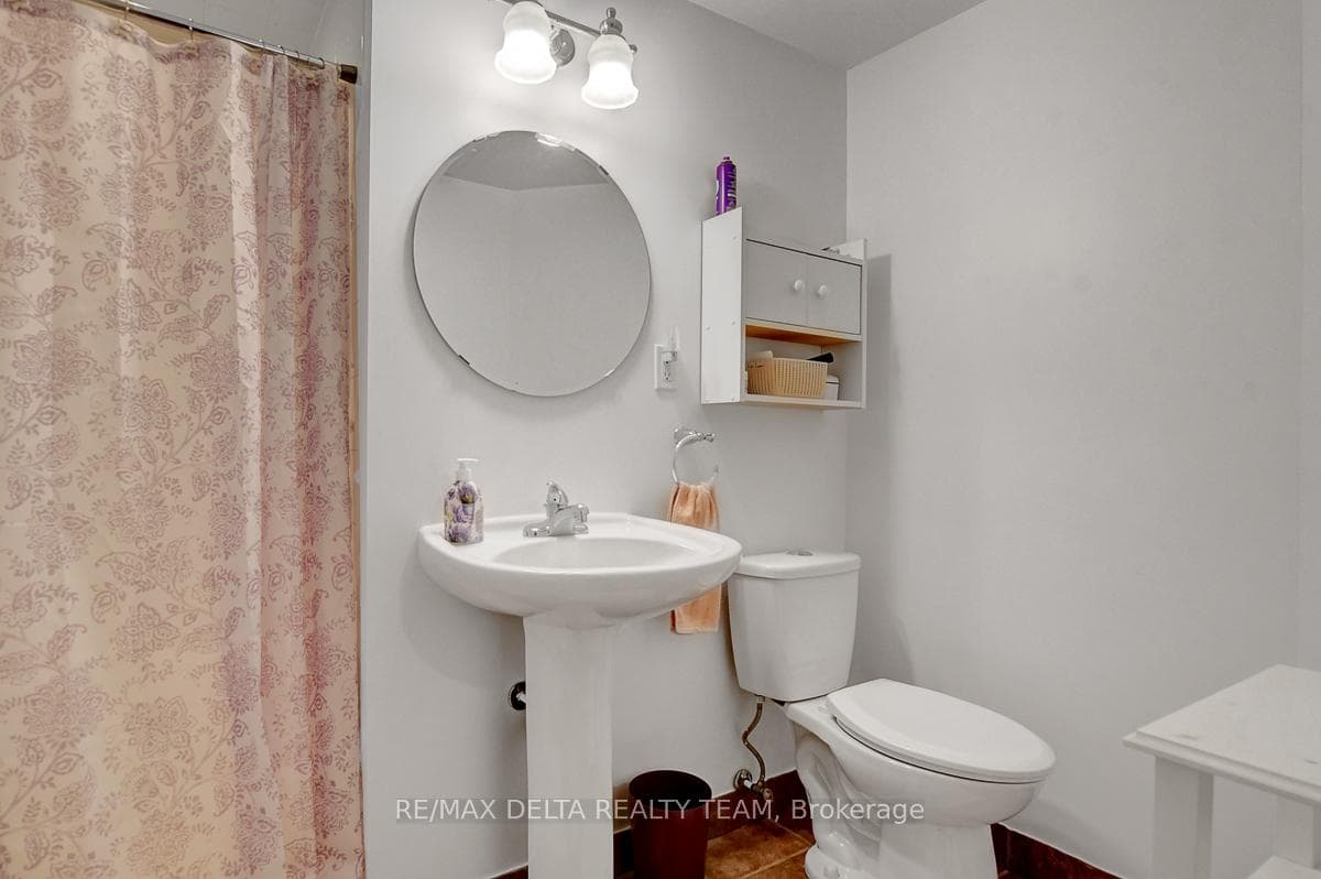 22 Castlebeau Street photo 30