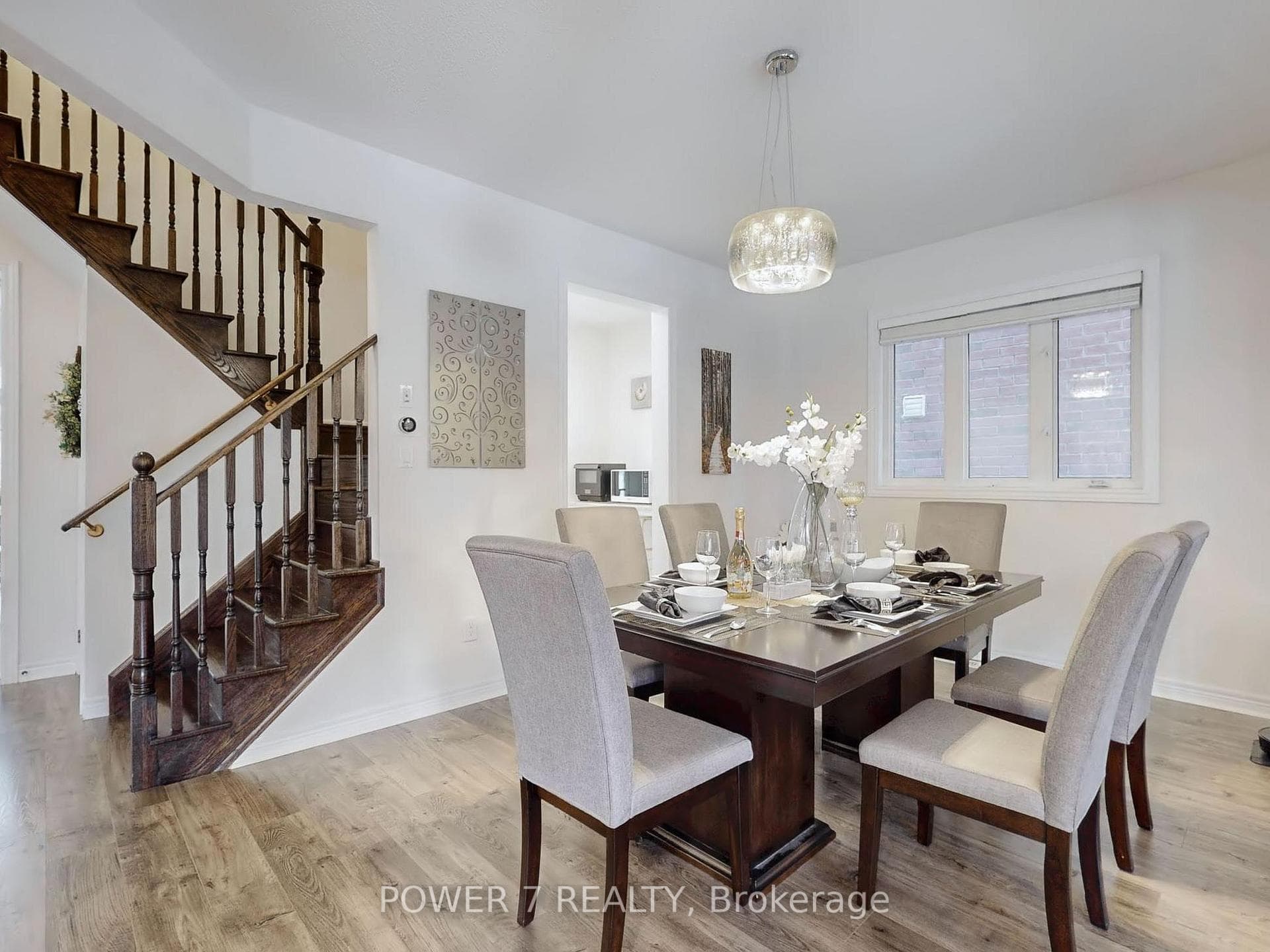 180 Woodspring Avenue photo 5