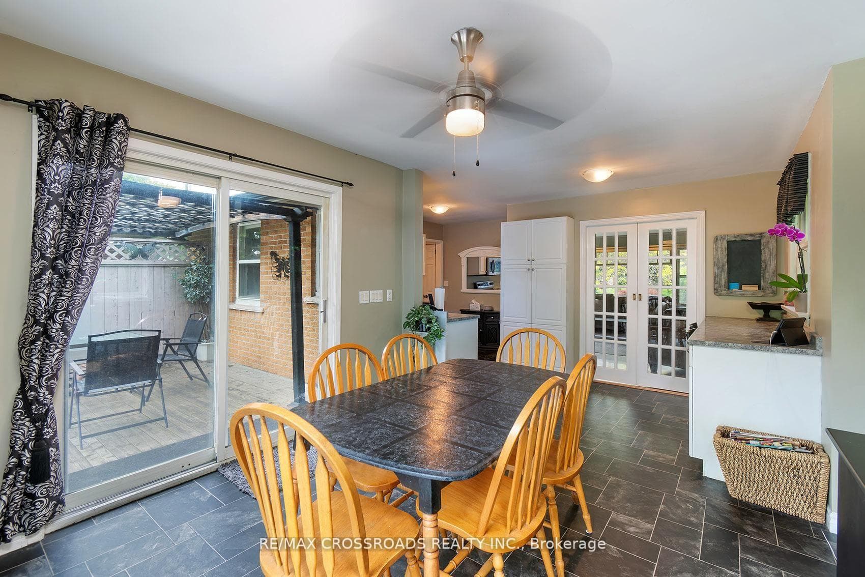 19 Orchard Avenue photo 16