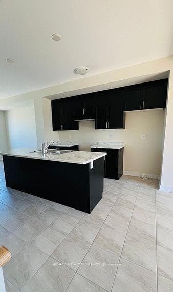 125 Melody Lane photo 6