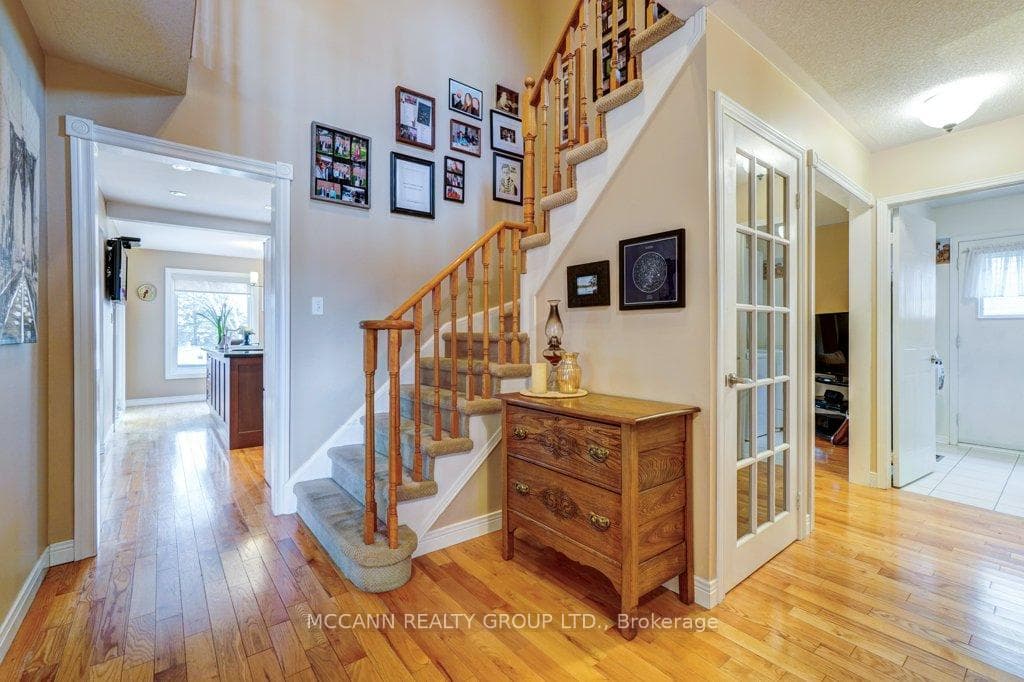 11 Oak Ridge Court photo 4