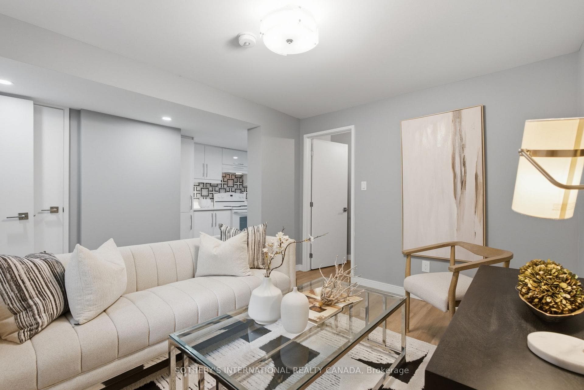 32 Eaton Avenue photo 36