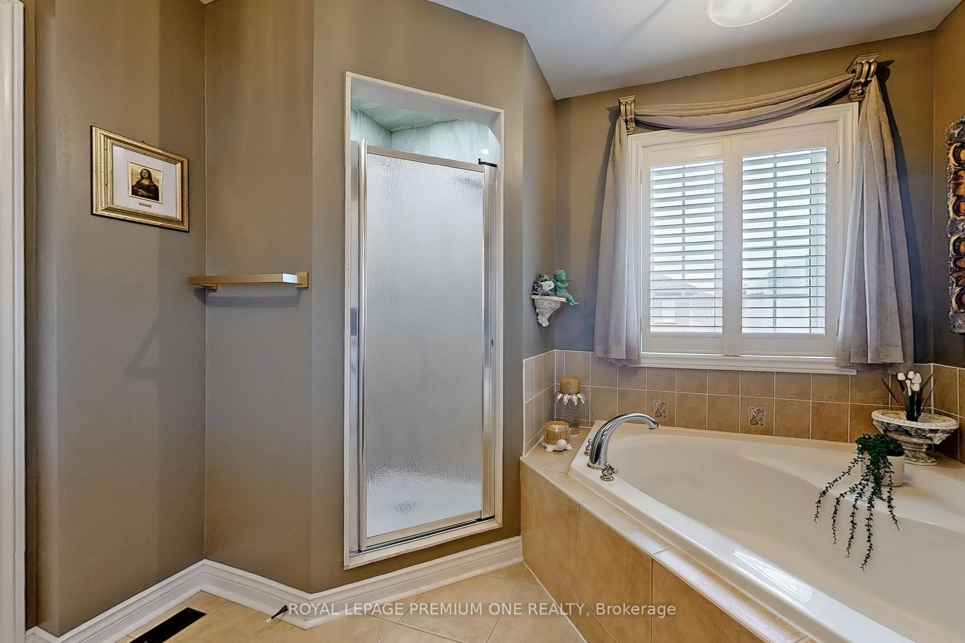 132 Cormorant Crescent photo 34