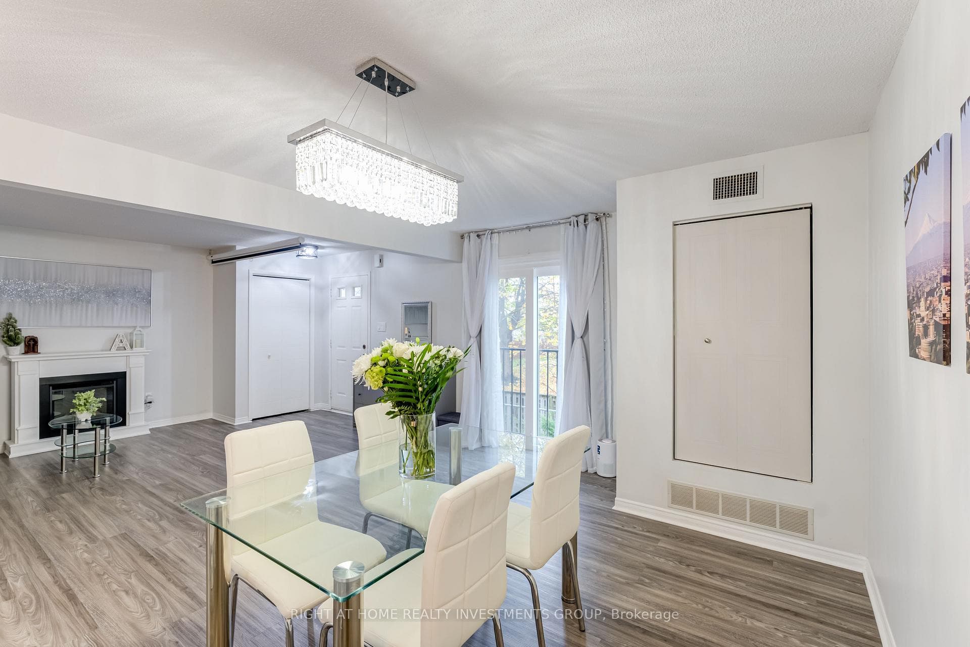 456 Janefield Avenue Unit 112 photo 12