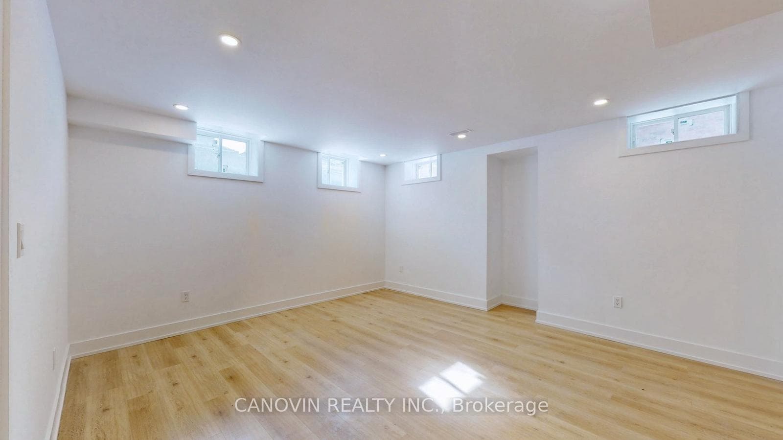 19 Faimira Avenue Unit BSMT photo 2