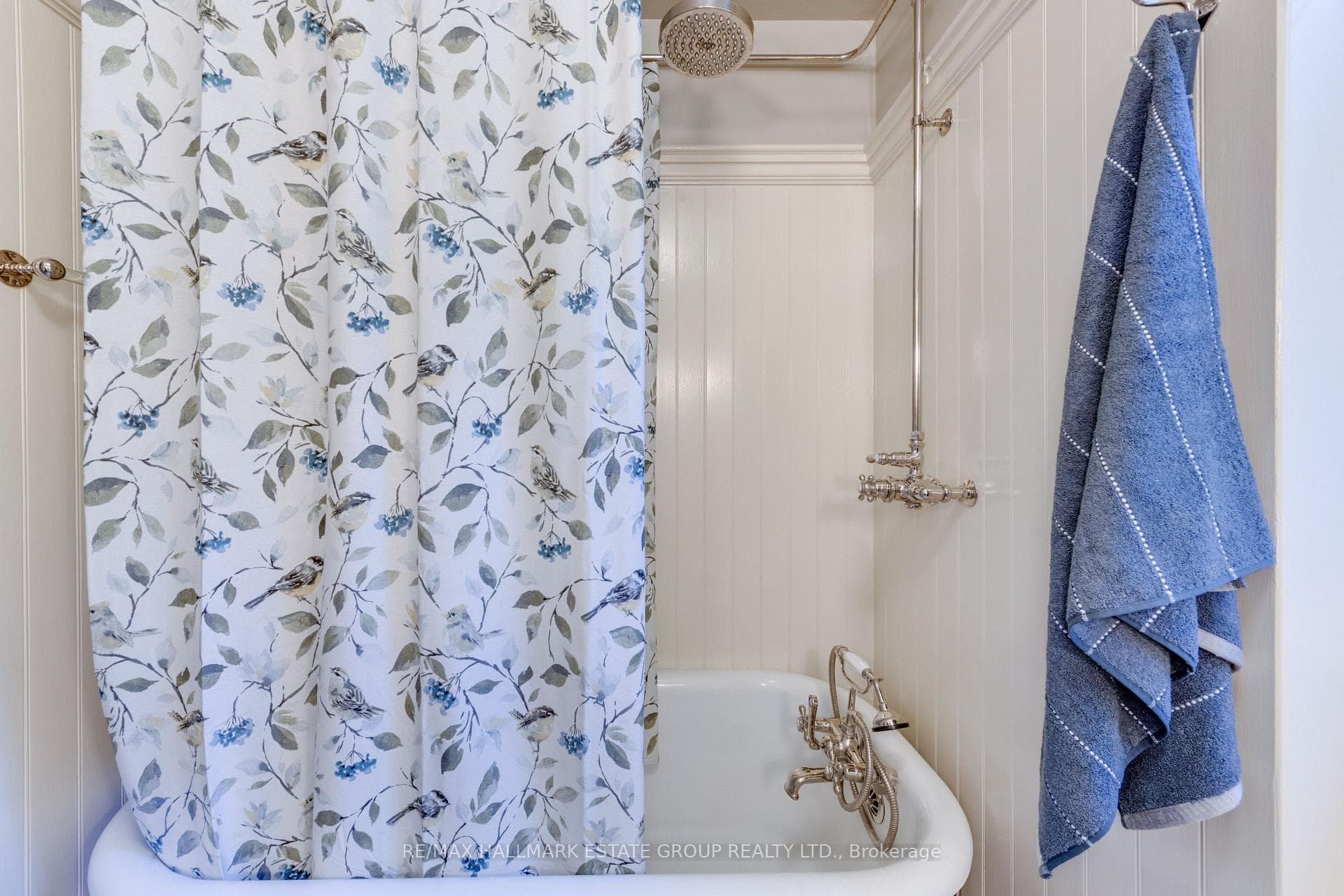 23 Brooklyn Avenue photo 35