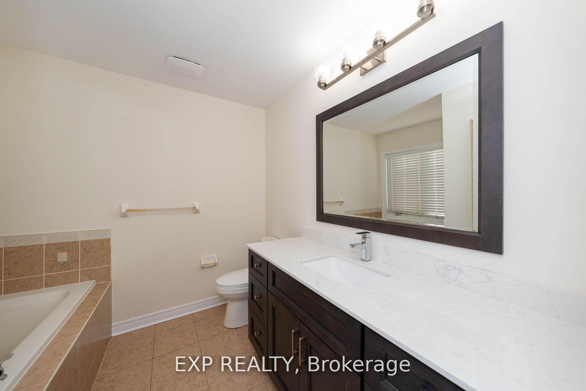 272 Duncan Lane Unit Main & Upper photo 20