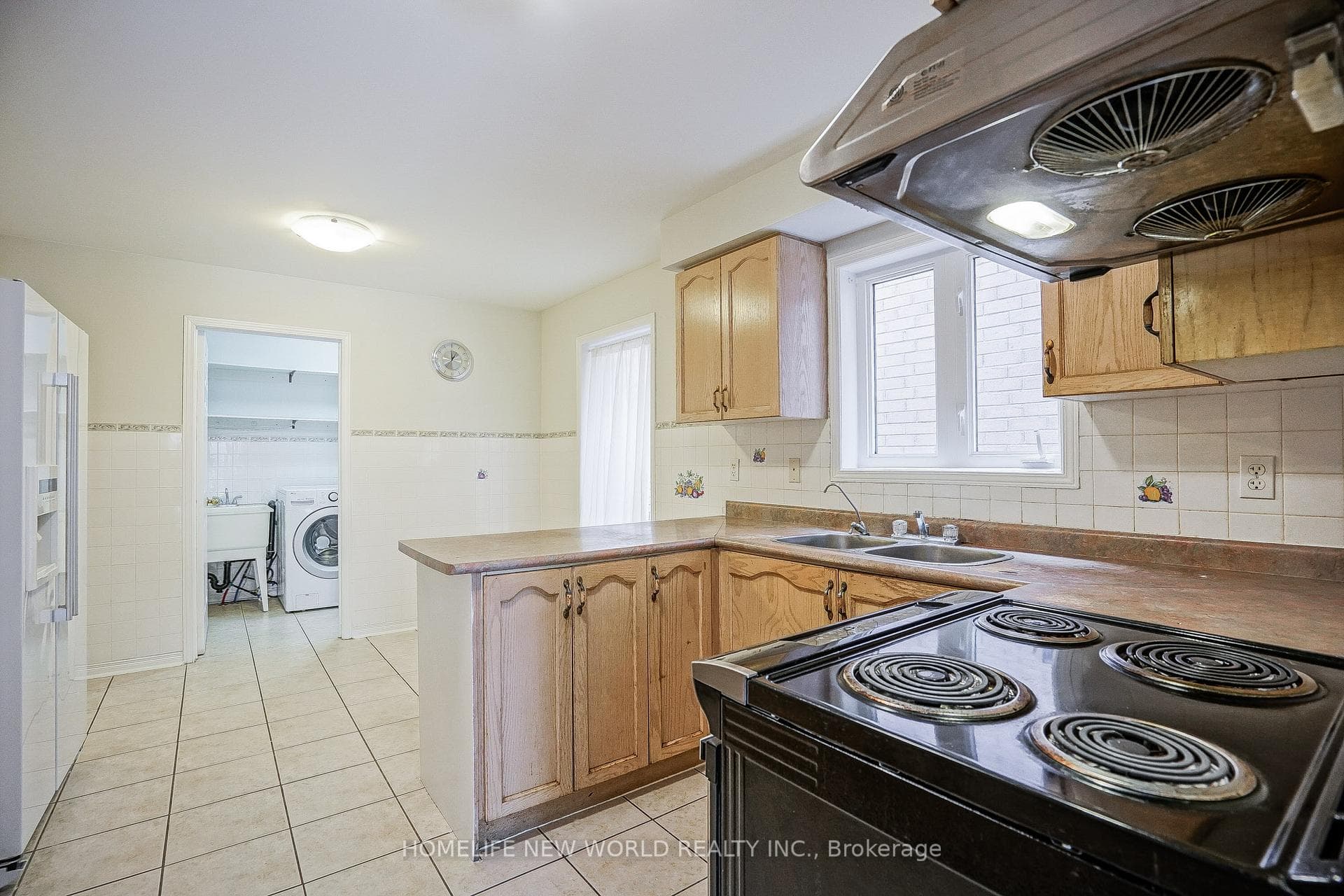 183 Shepton Way Unit Upper photo 17