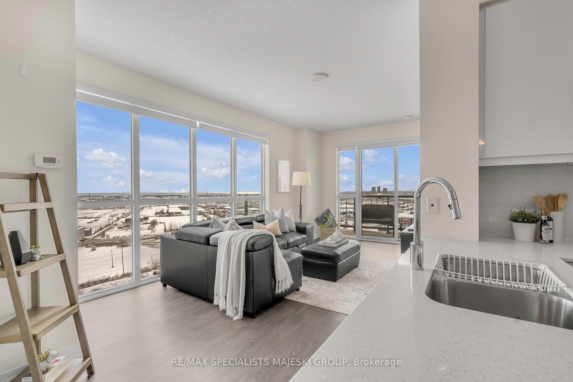 50 Thomas Riley Road Unit 1304 photo 5