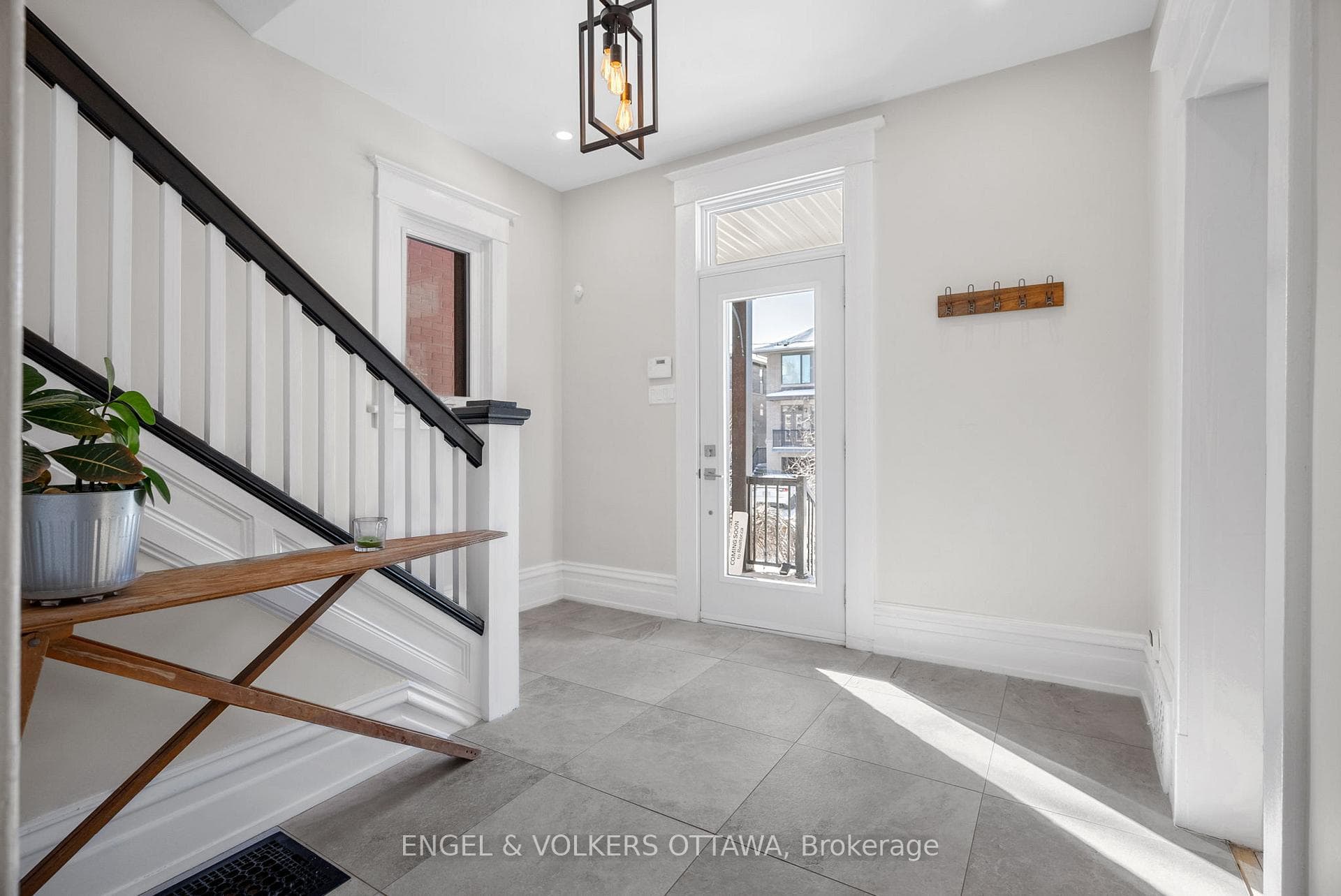 513 Edison Avenue photo 4