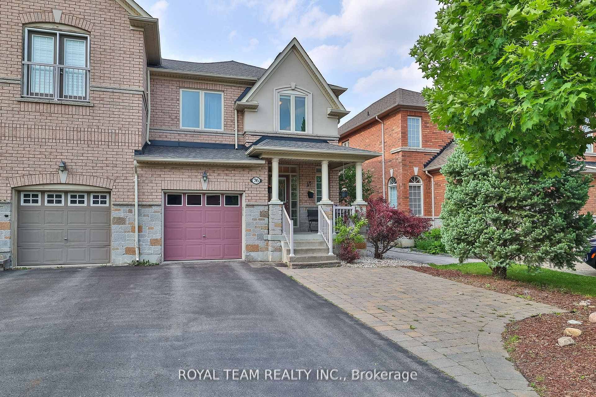 76 Degas Drive photo 1