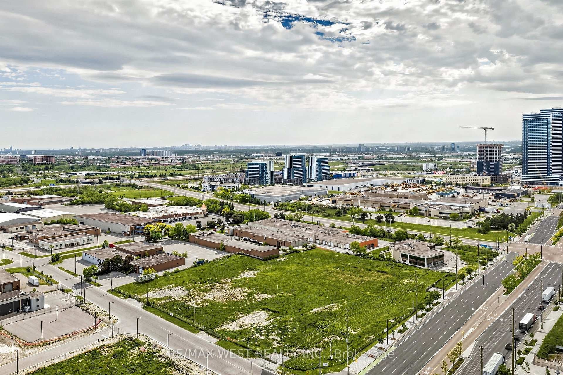 2900 Highway 7 Road Unit 2602 photo 30