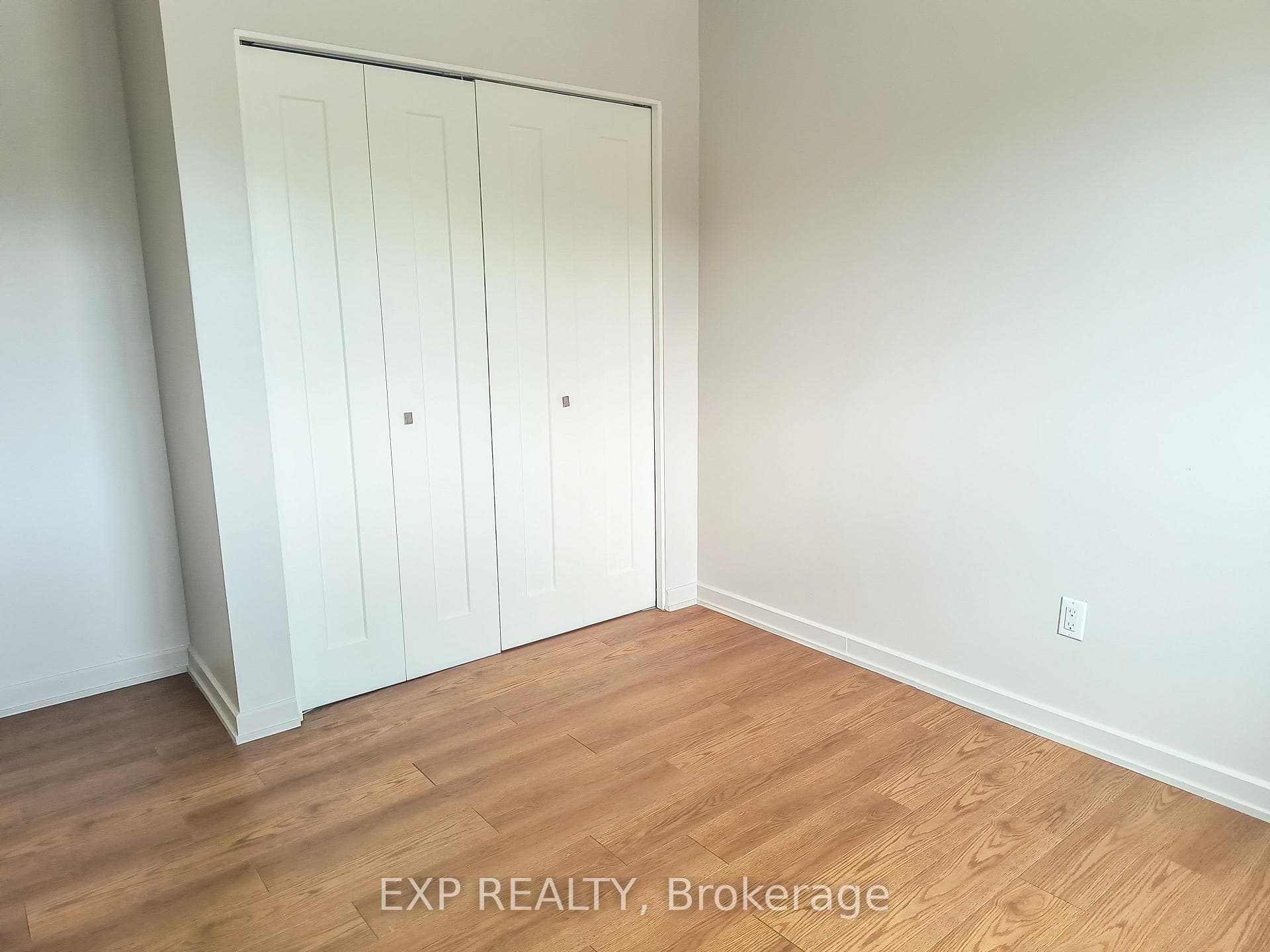 971 Gulf Place Unit 6 photo 16