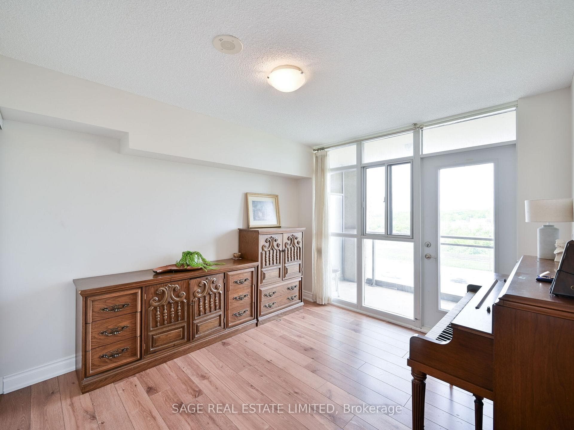 3 Marine Parade Drive Unit 808 photo 19