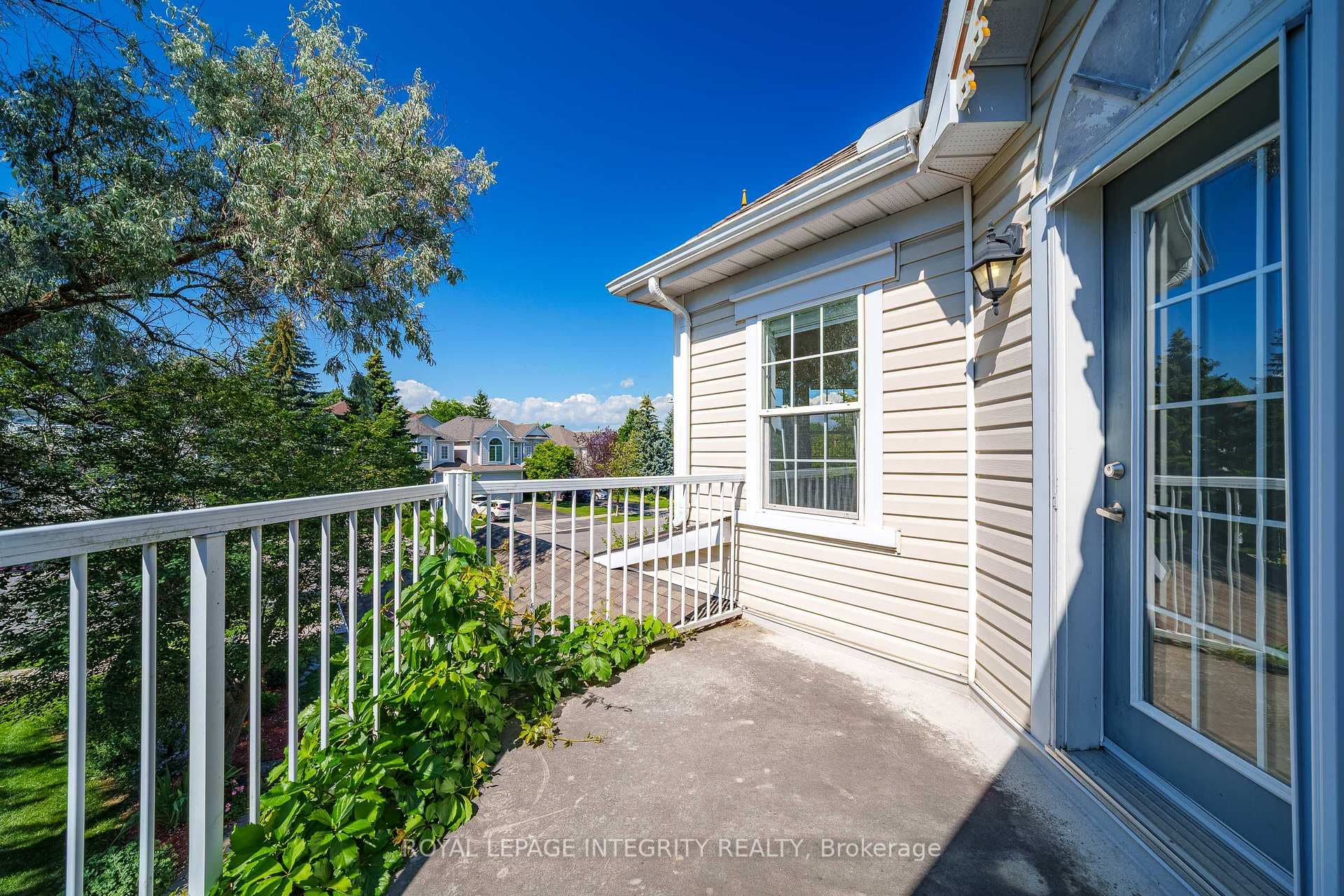 69 Goldridge Drive photo 32