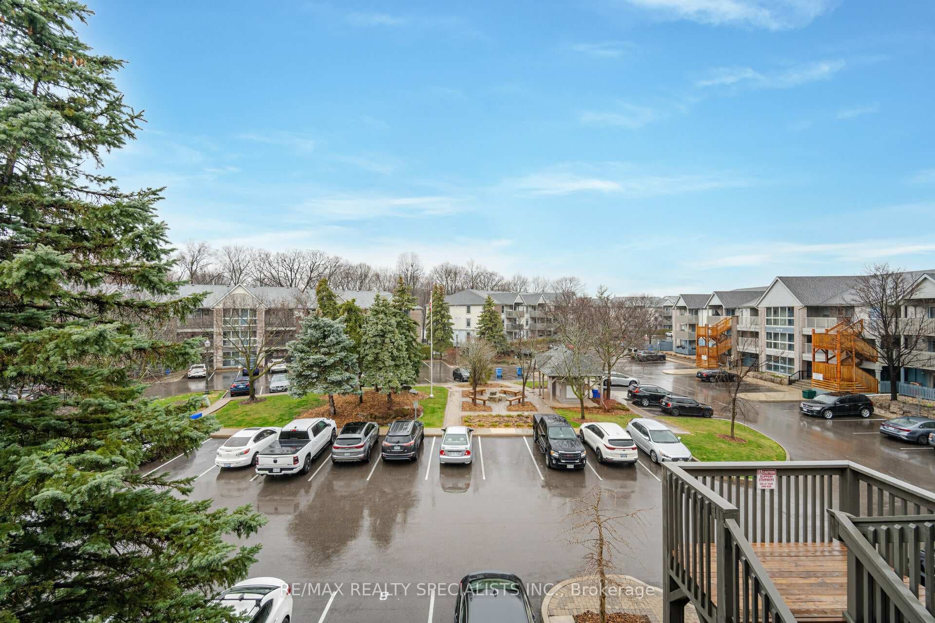 2020 CLEAVER Avenue Unit 304 photo 12