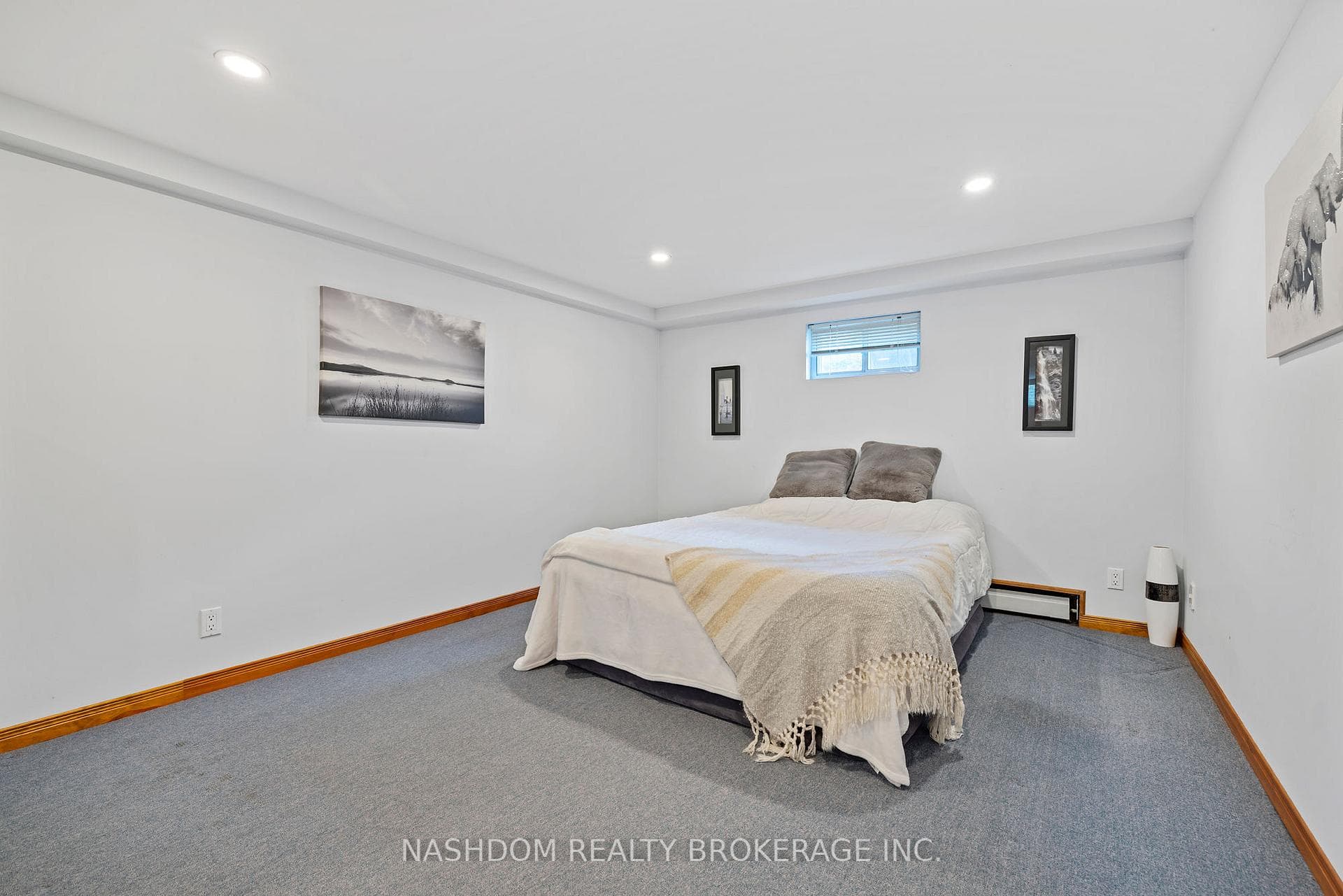 142 Fernwood Crescent photo 23