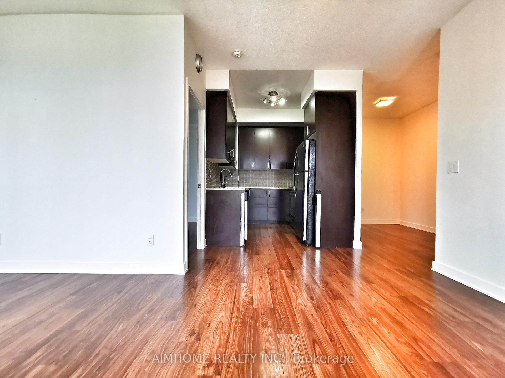 260 Sackville Street Unit 1010 photo 5