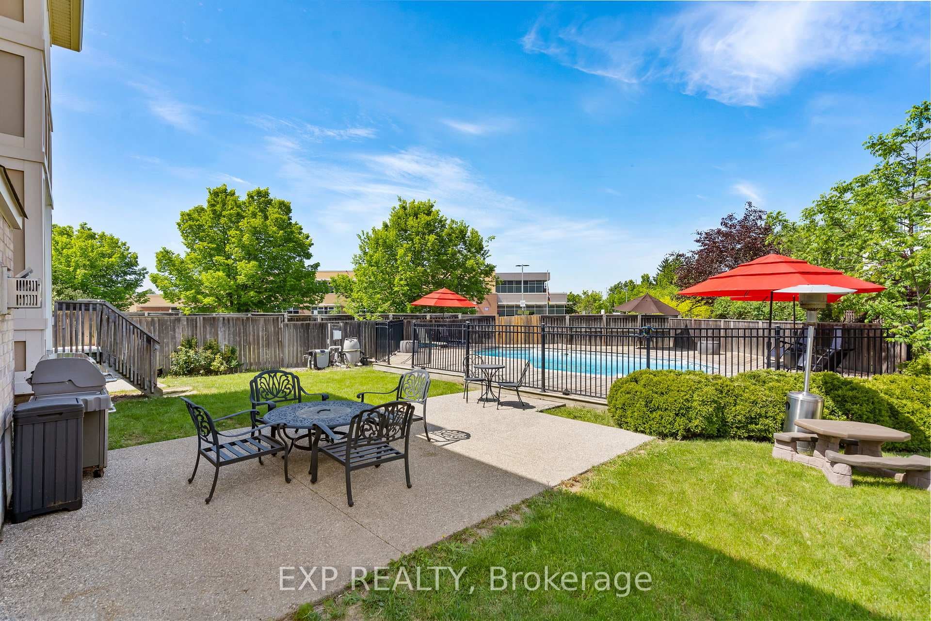 28 Ohara Lane photo 3