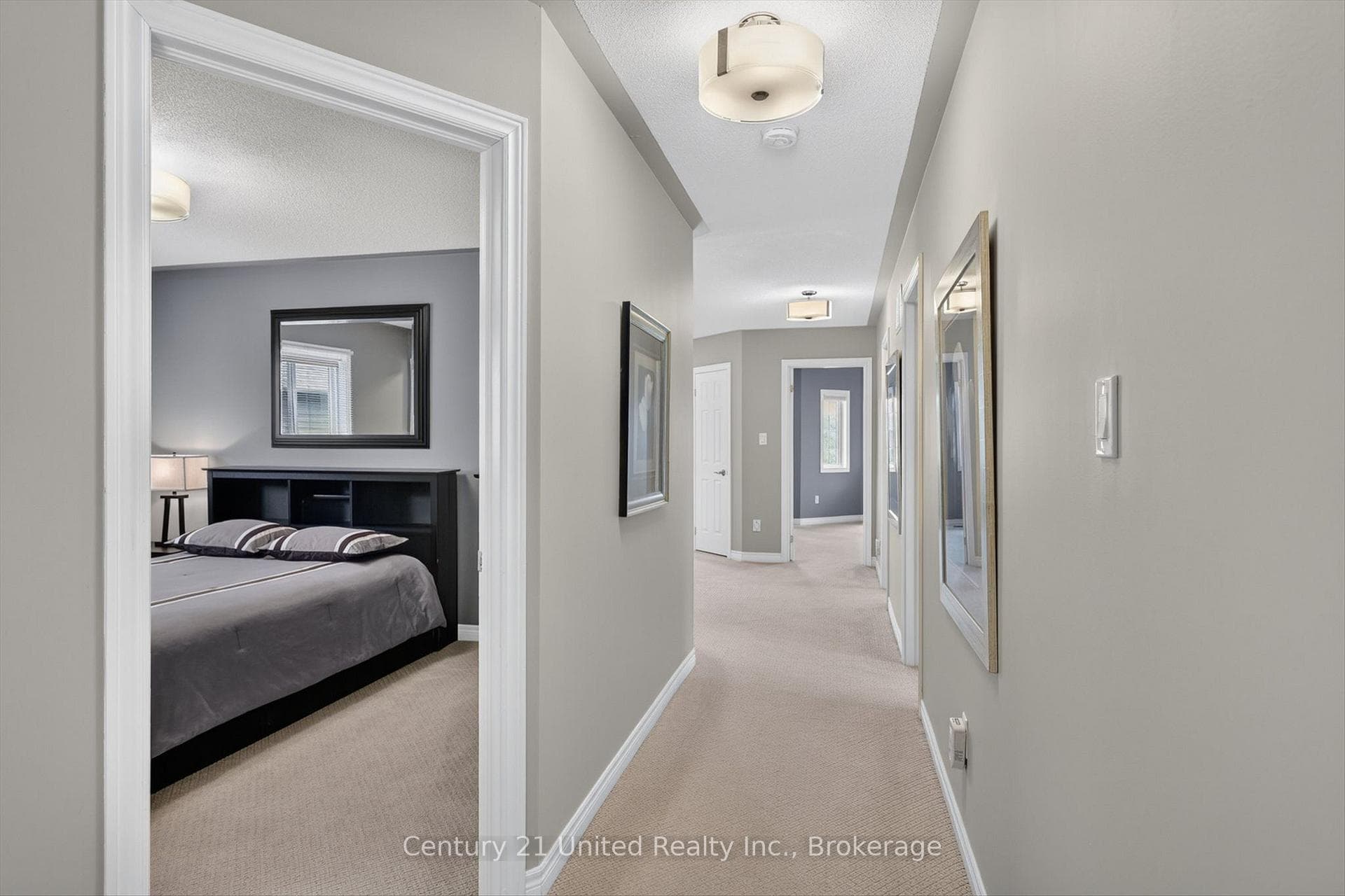 1184 Scollard Drive photo 31