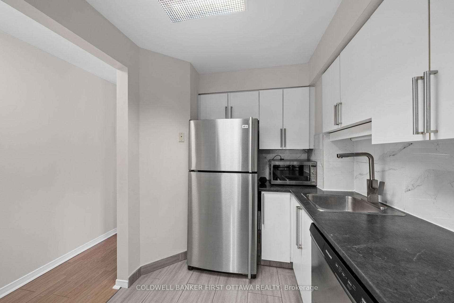 386 Briston Private photo 10