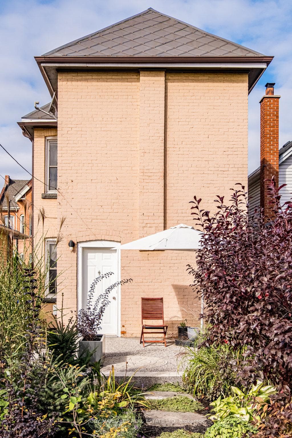 72 Oak Avenue photo 37