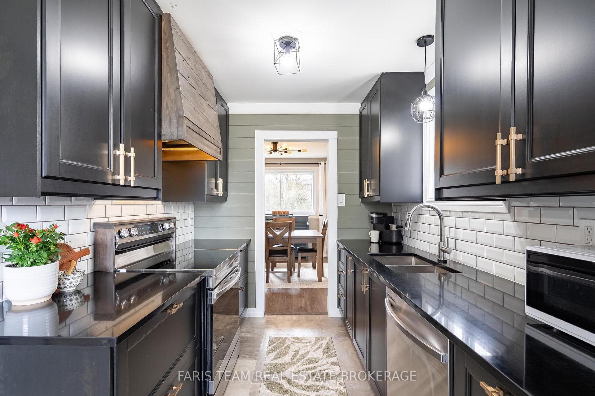 20 Carol Road photo 10