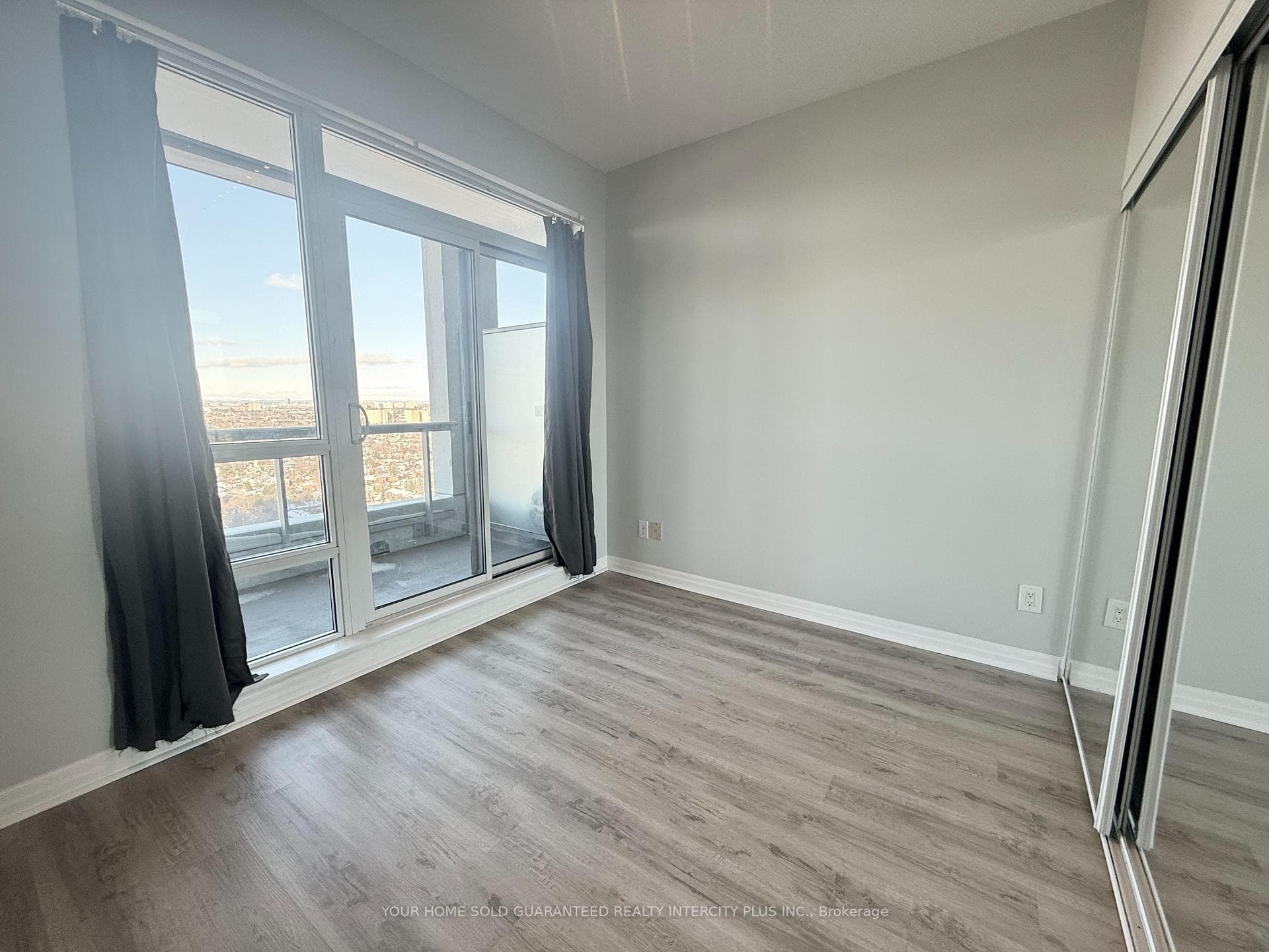 30 Herons Hill Way Unit 2303 photo 16