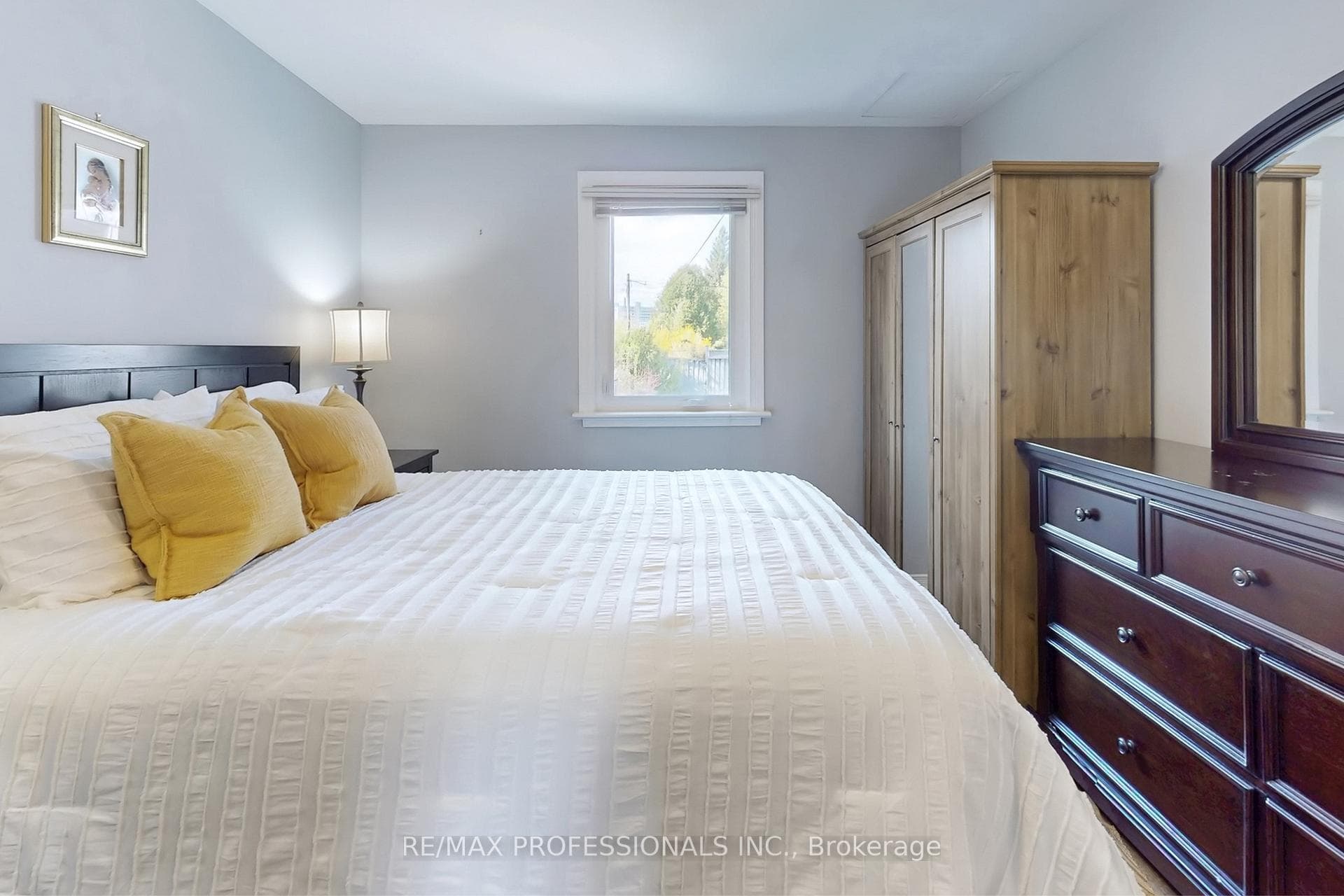 24 Braeburn Avenue photo 15