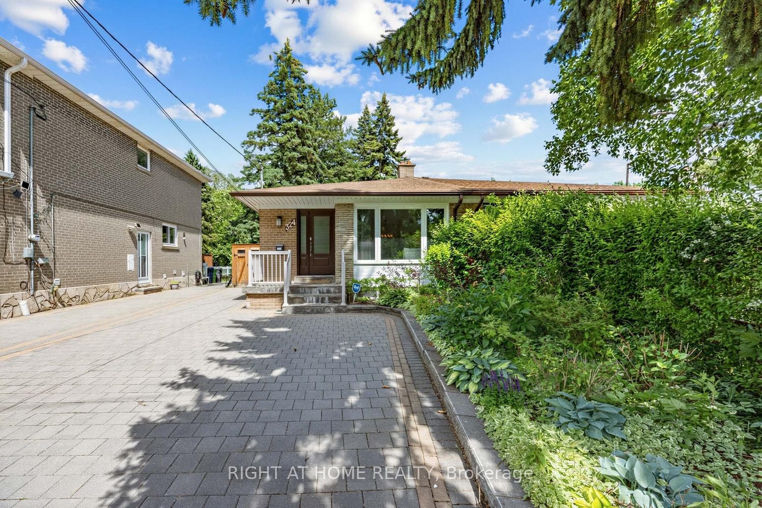 324 Woodsworth Road photo 2