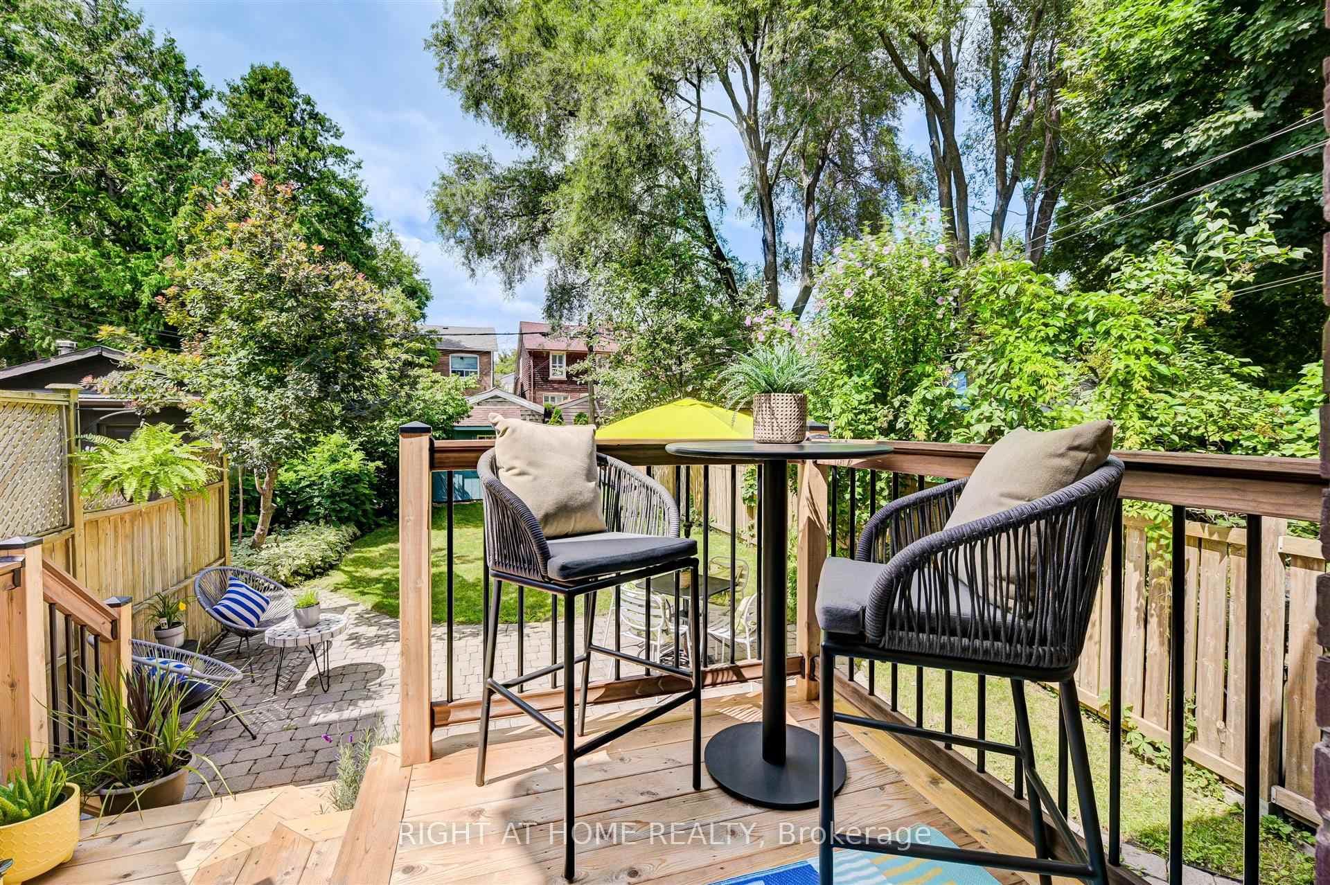 304 Milverton Boulevard photo 31