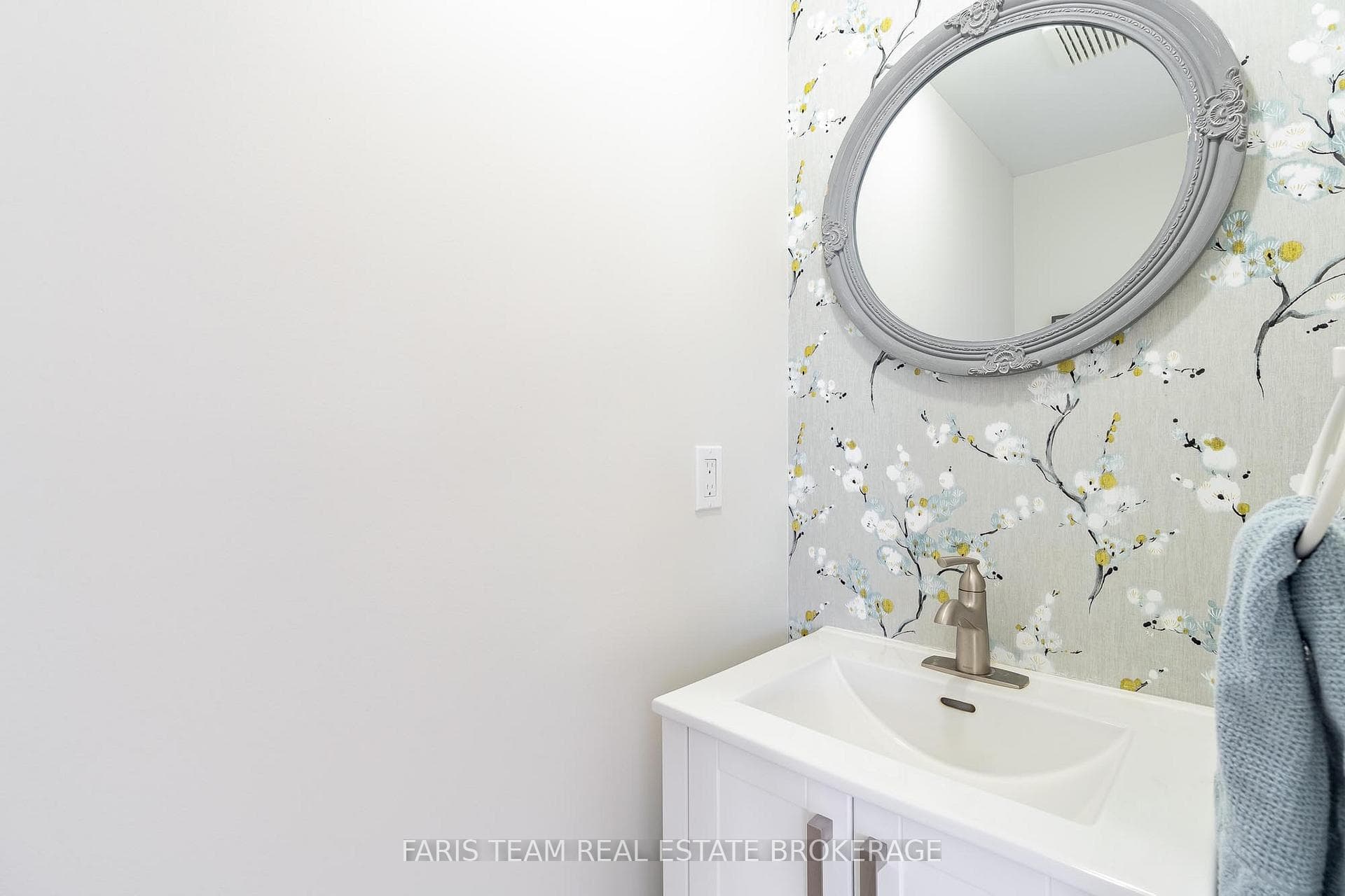 409 Anne Street photo 21