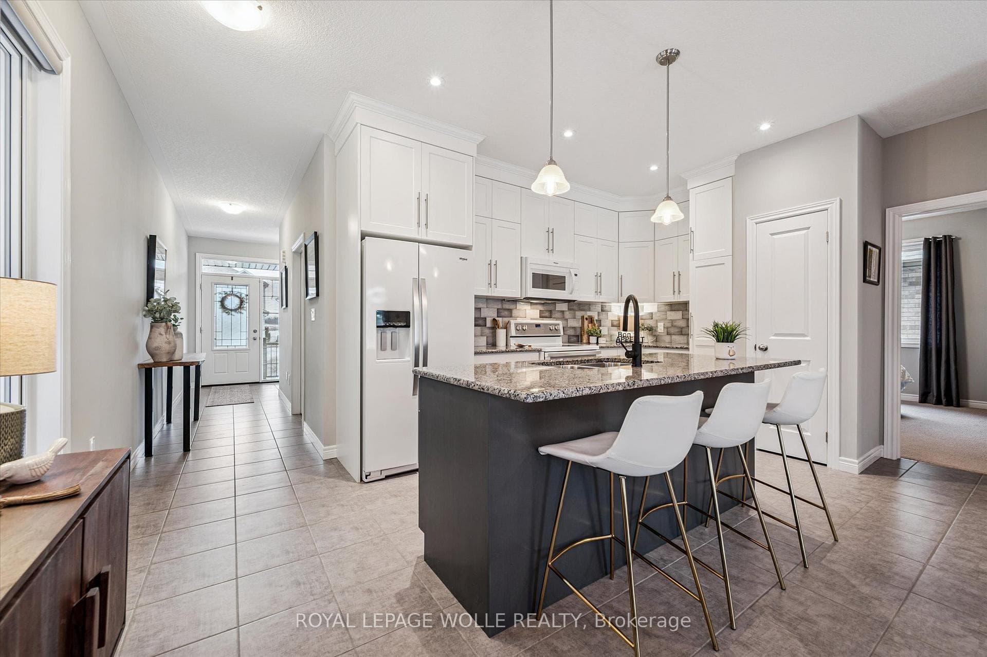 130 Snyder Avenue photo 7