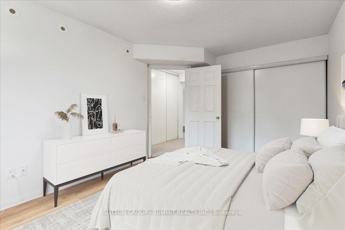 115 George Appleton Way Unit 2122 photo 26