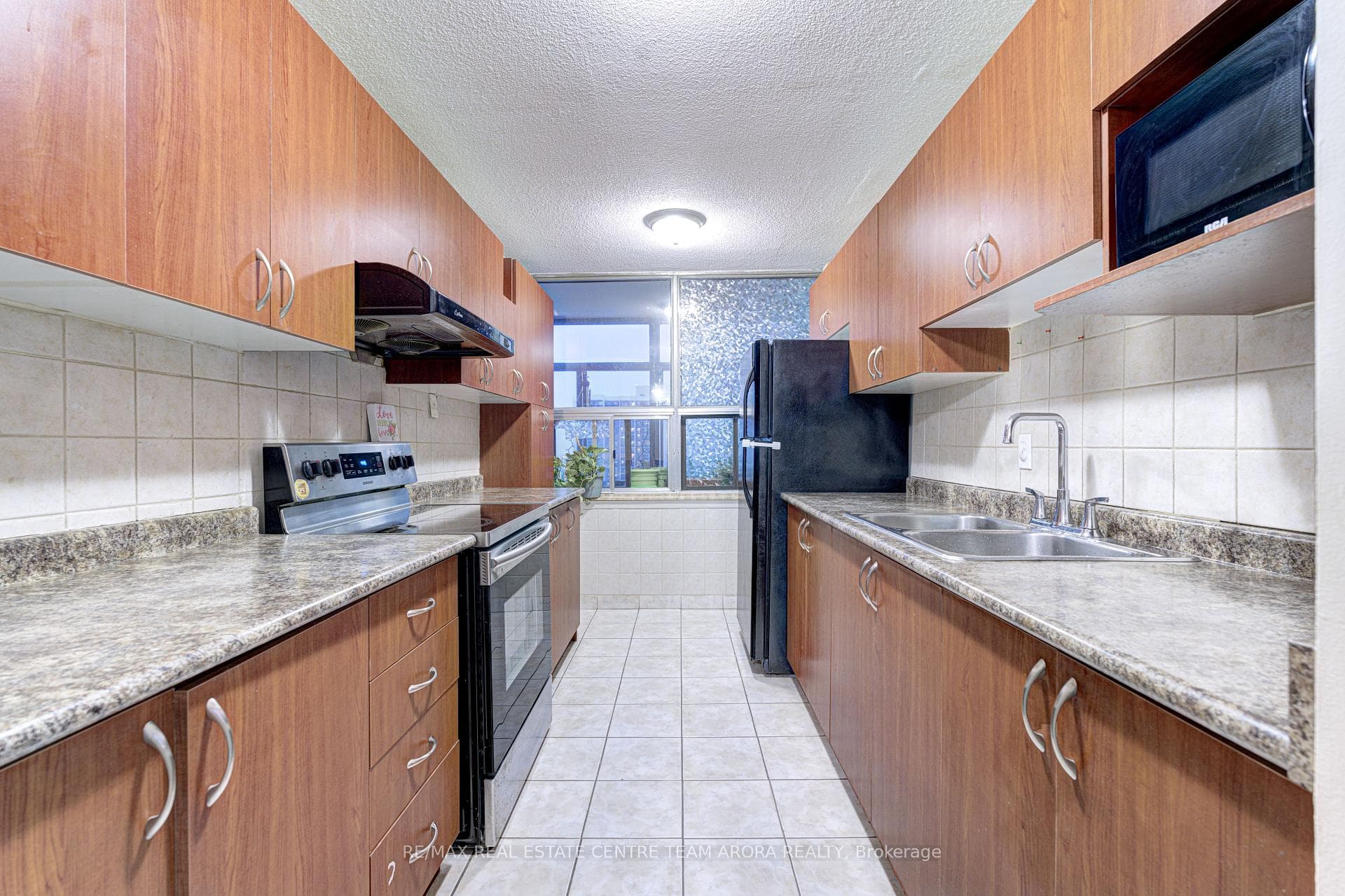 25 Kensington Road Unit 1111 photo 14