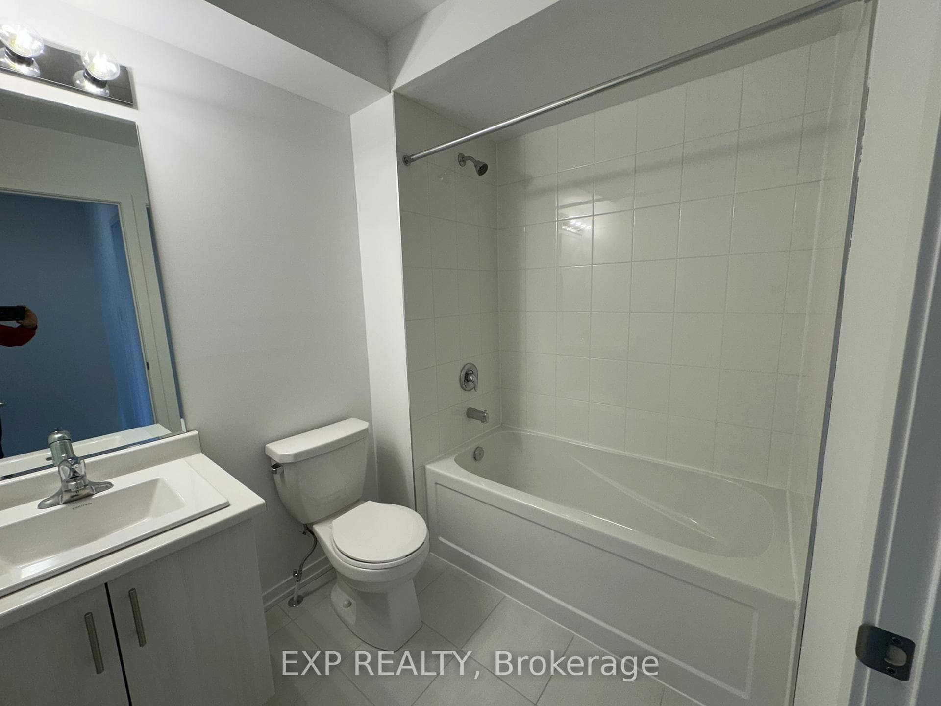 40 Bateson Street photo 20