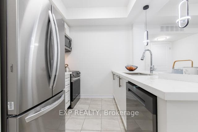 2388 Khalsa Gate Unit 201 photo 9