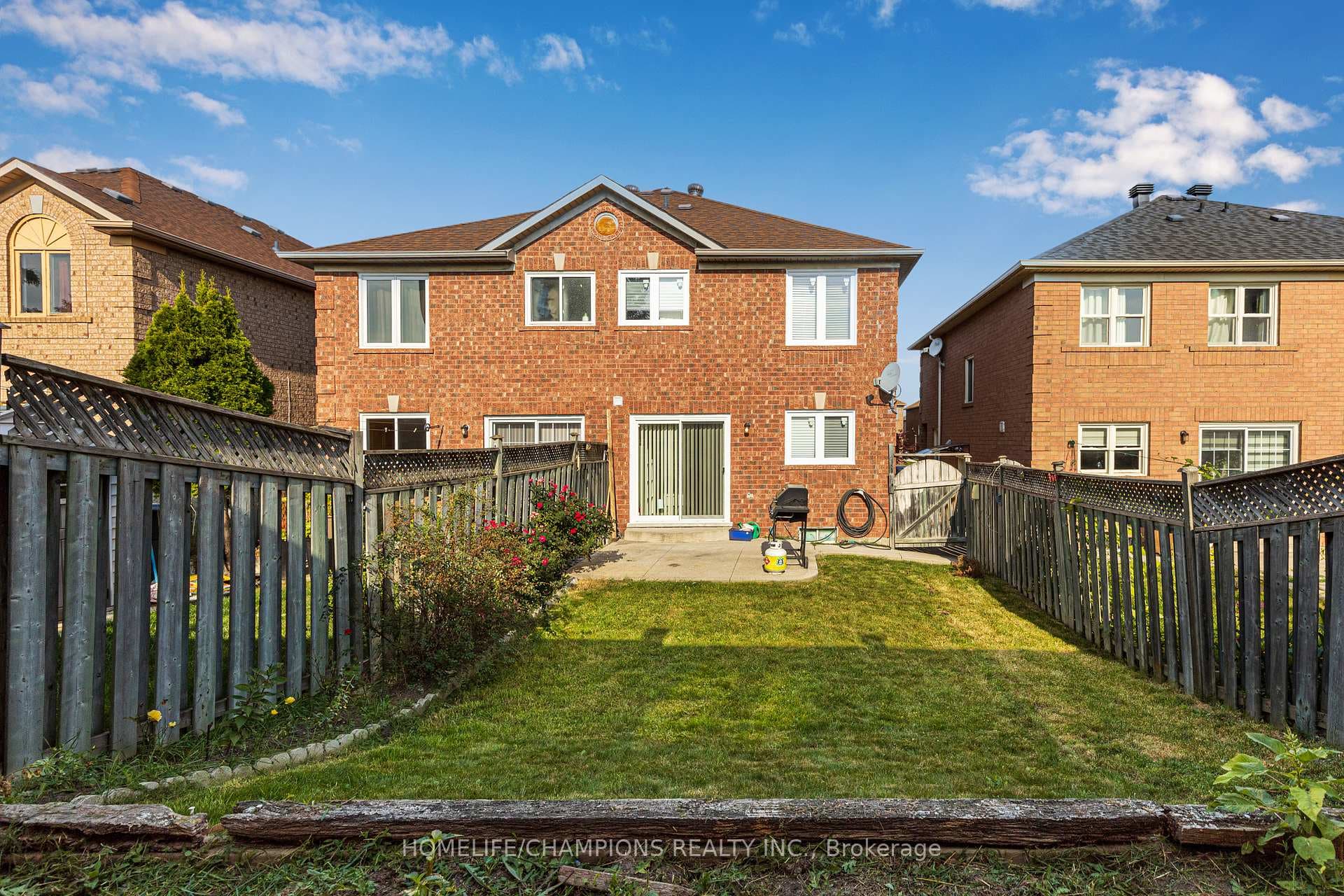 78 Mount Ranier Crescent photo 23