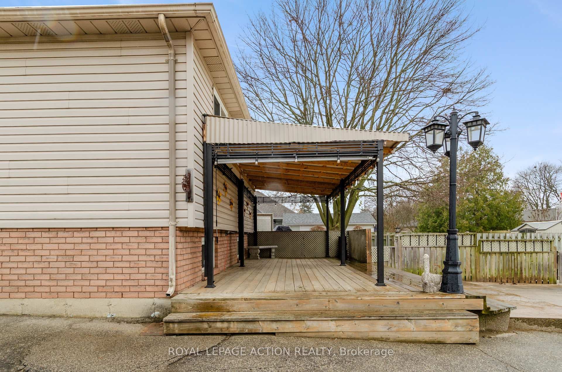 71 Barnes Avenue photo 25