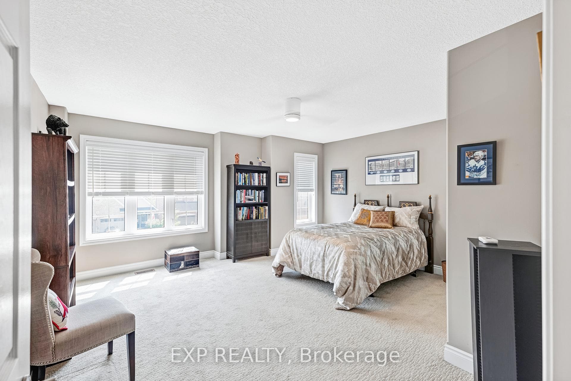 22 Nathan Avenue photo 25