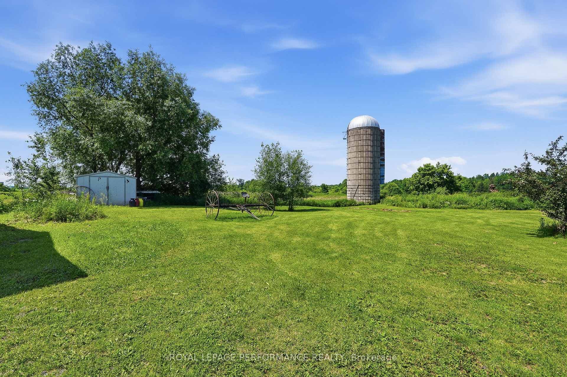 3012 Birchgrove Road photo 37