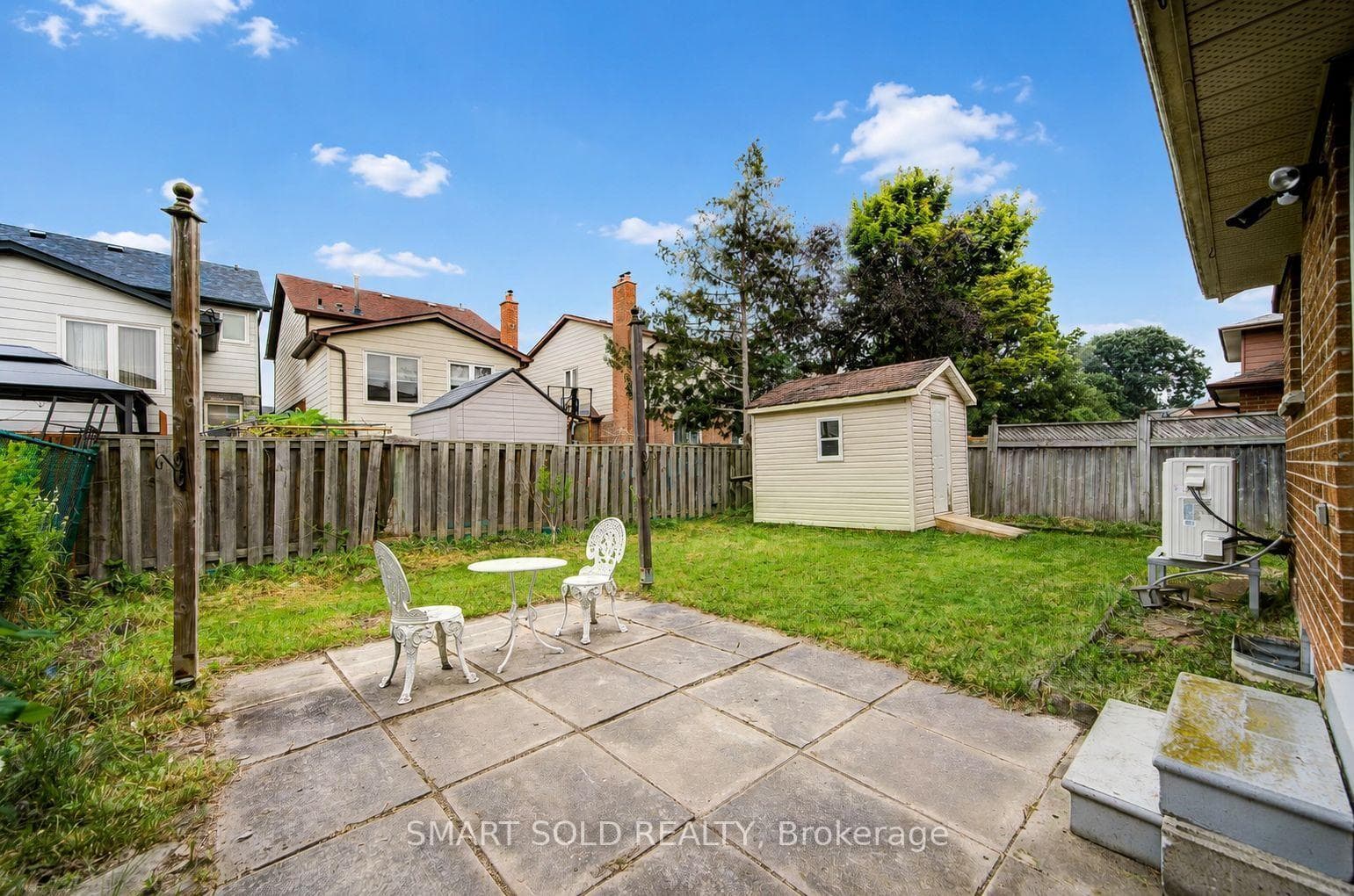 837 Queensbridge Drive photo 42