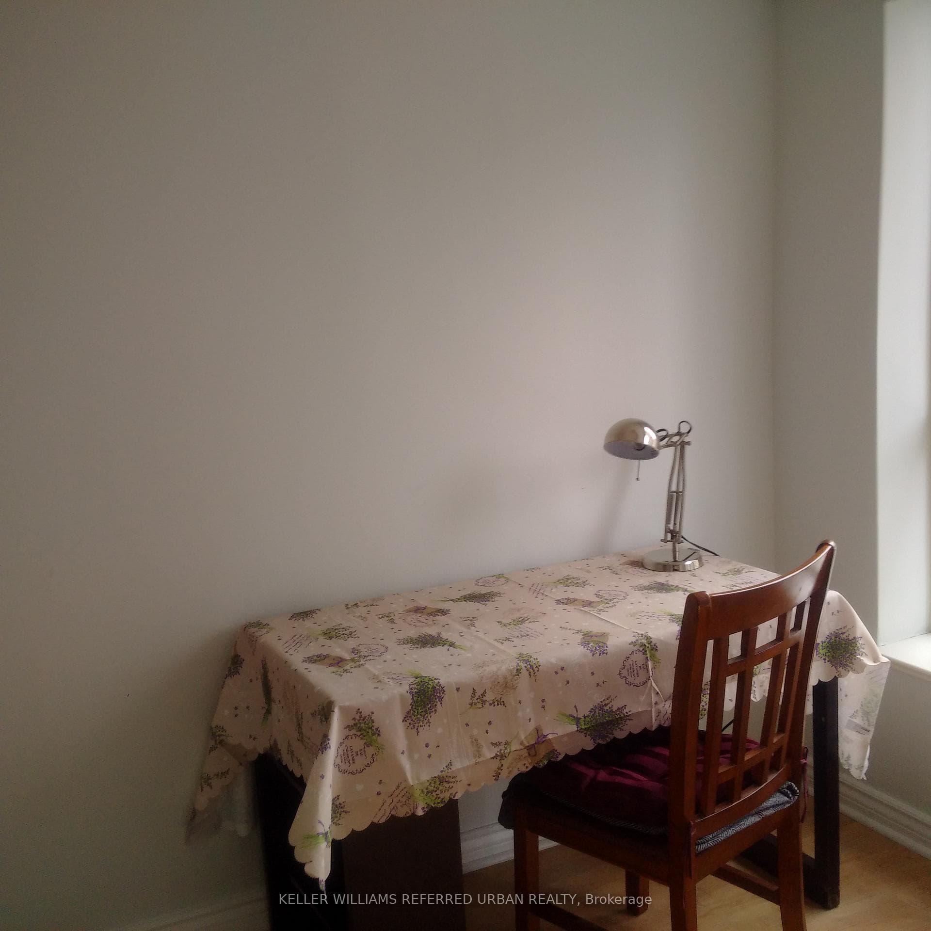 889 Bay Street Unit 910 photo 14