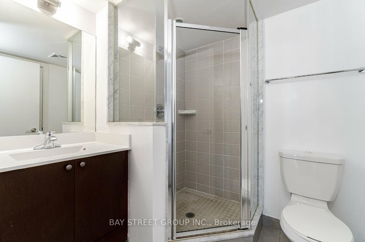 151 Village Green Square Unit 2402 photo 5