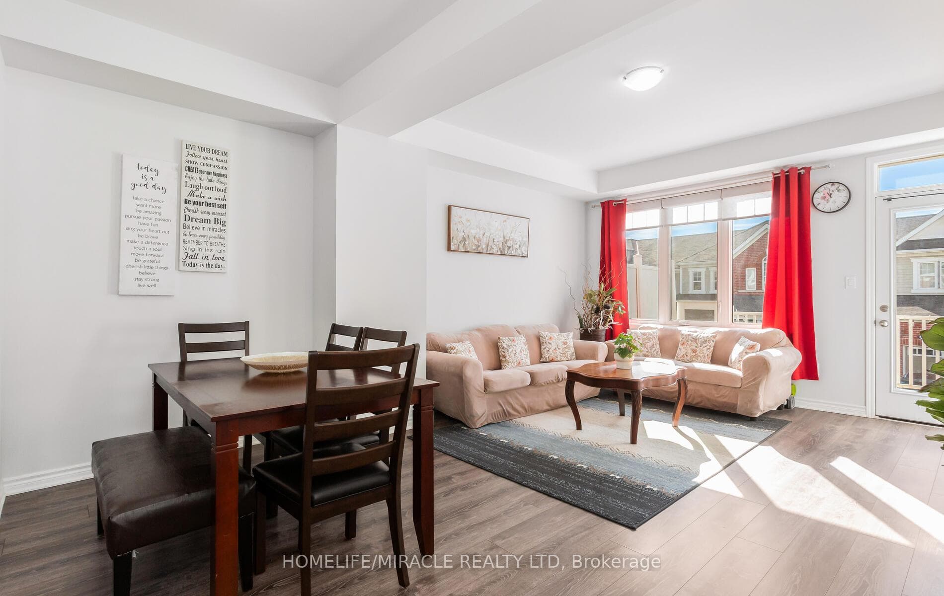 301 Equestrian Way photo 22