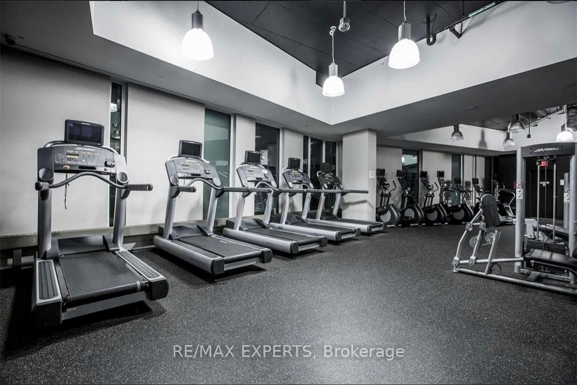 85 Queens Wharf Road Unit 805 photo 17