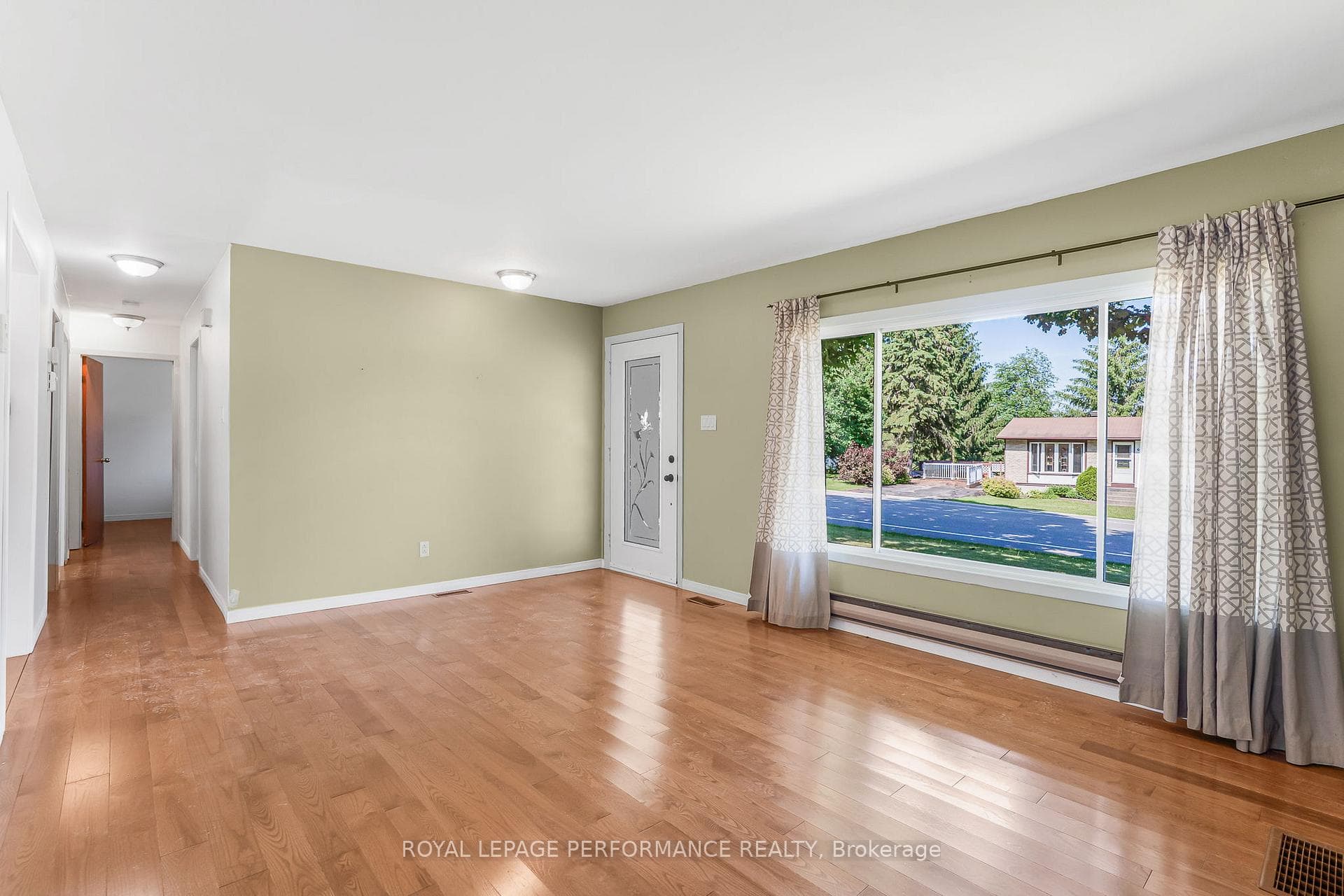 69 Home Avenue photo 3