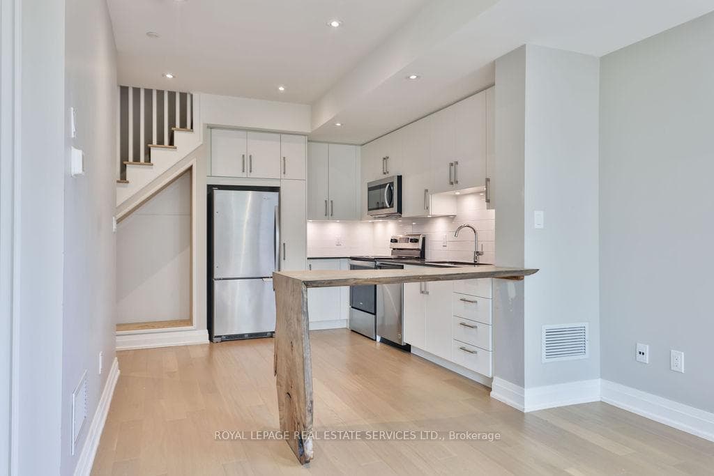 2199 Lillykin Street Unit 27 photo 12